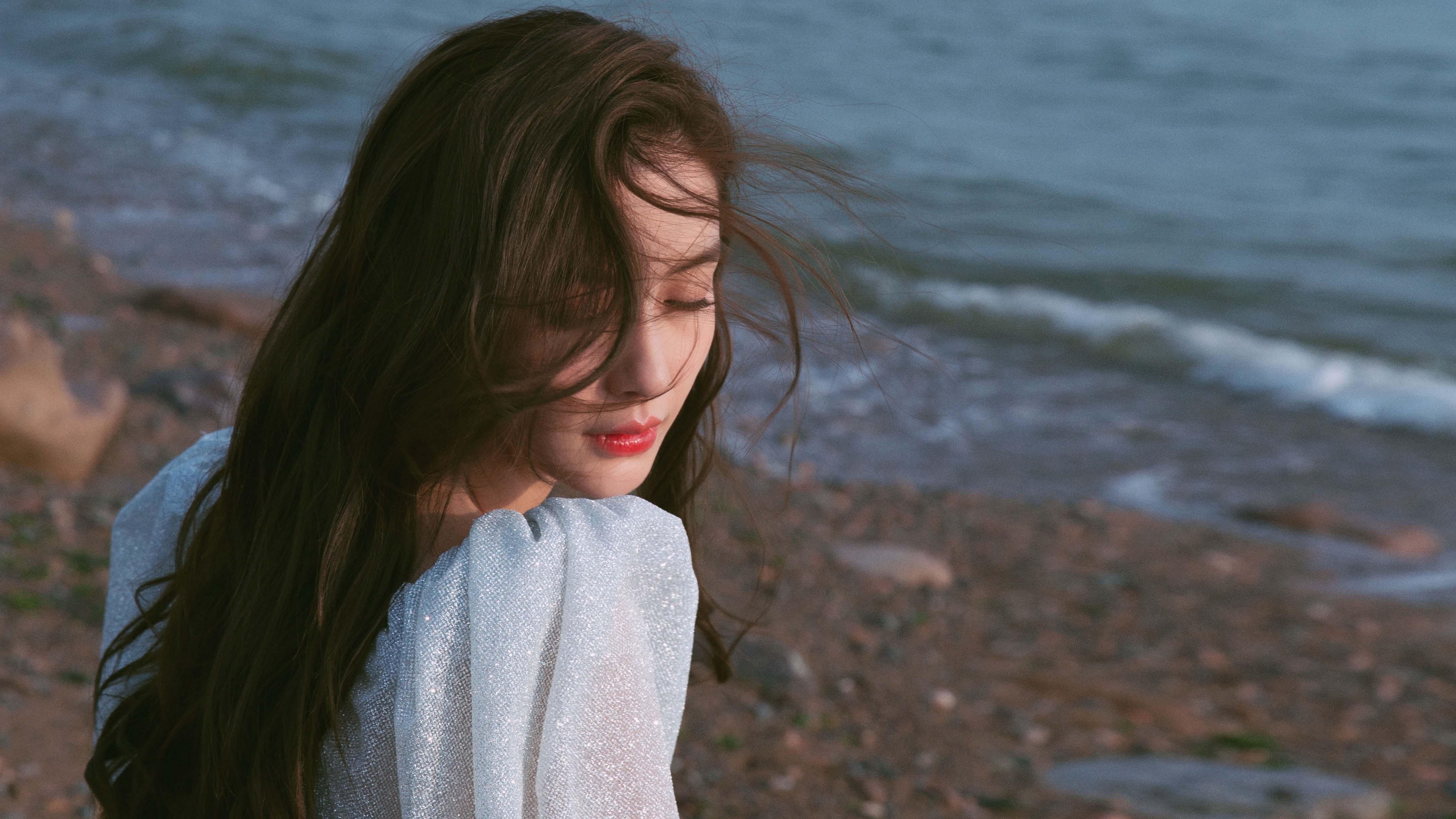 德甲著名教练换帅，战术调整引关注，德甲球员撞教练