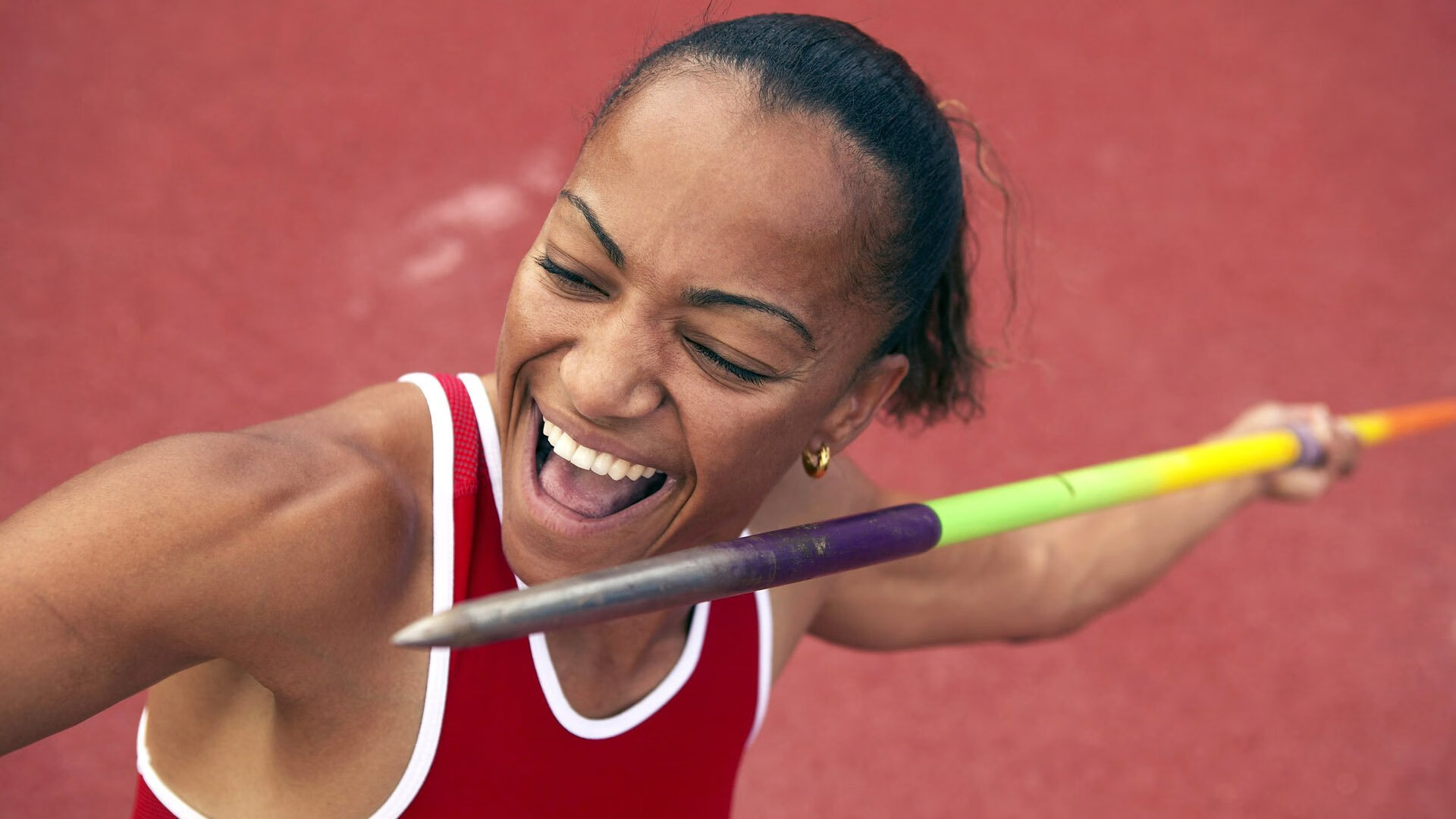 高海拔作战考验身体极限球队提前适应克服挑战，高海拔主场