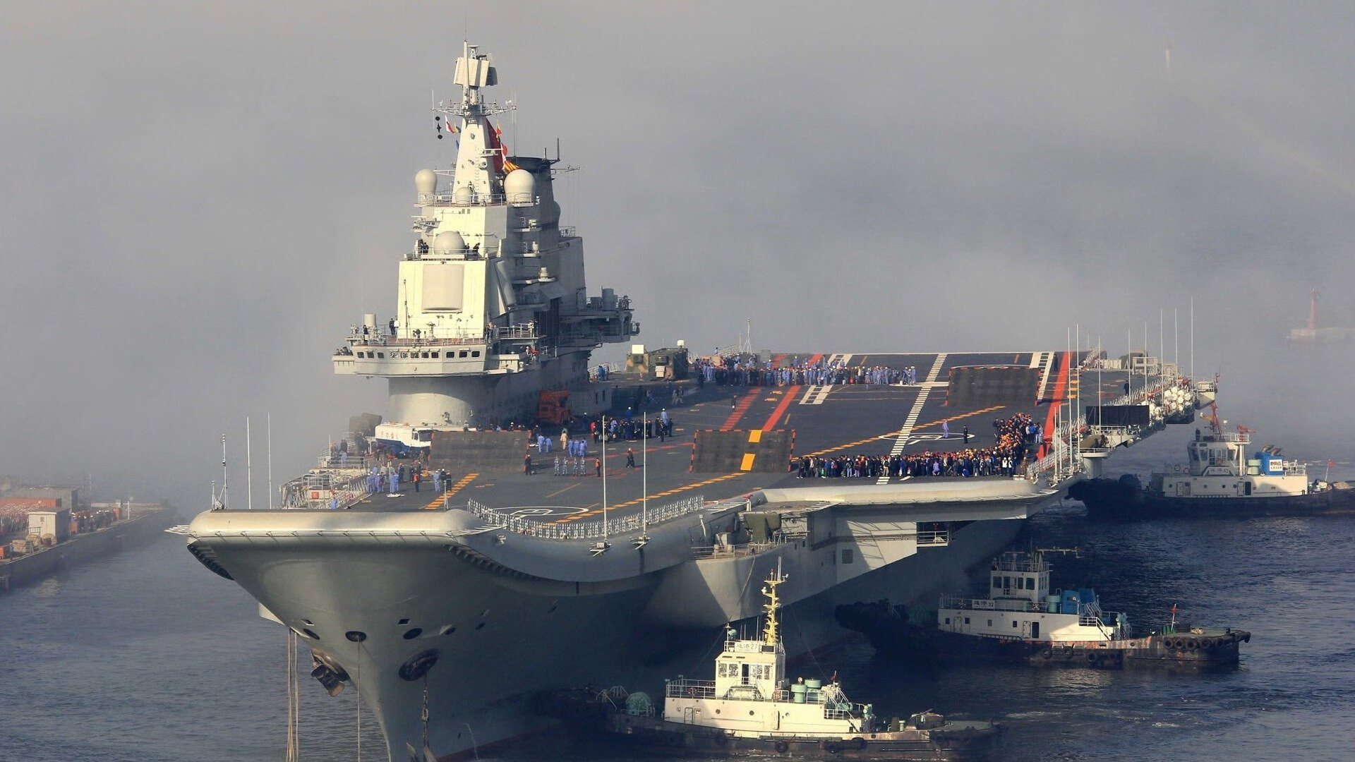 “史诗对决:东部决赛焦点战,球迷热议不断”,东部决赛队伍