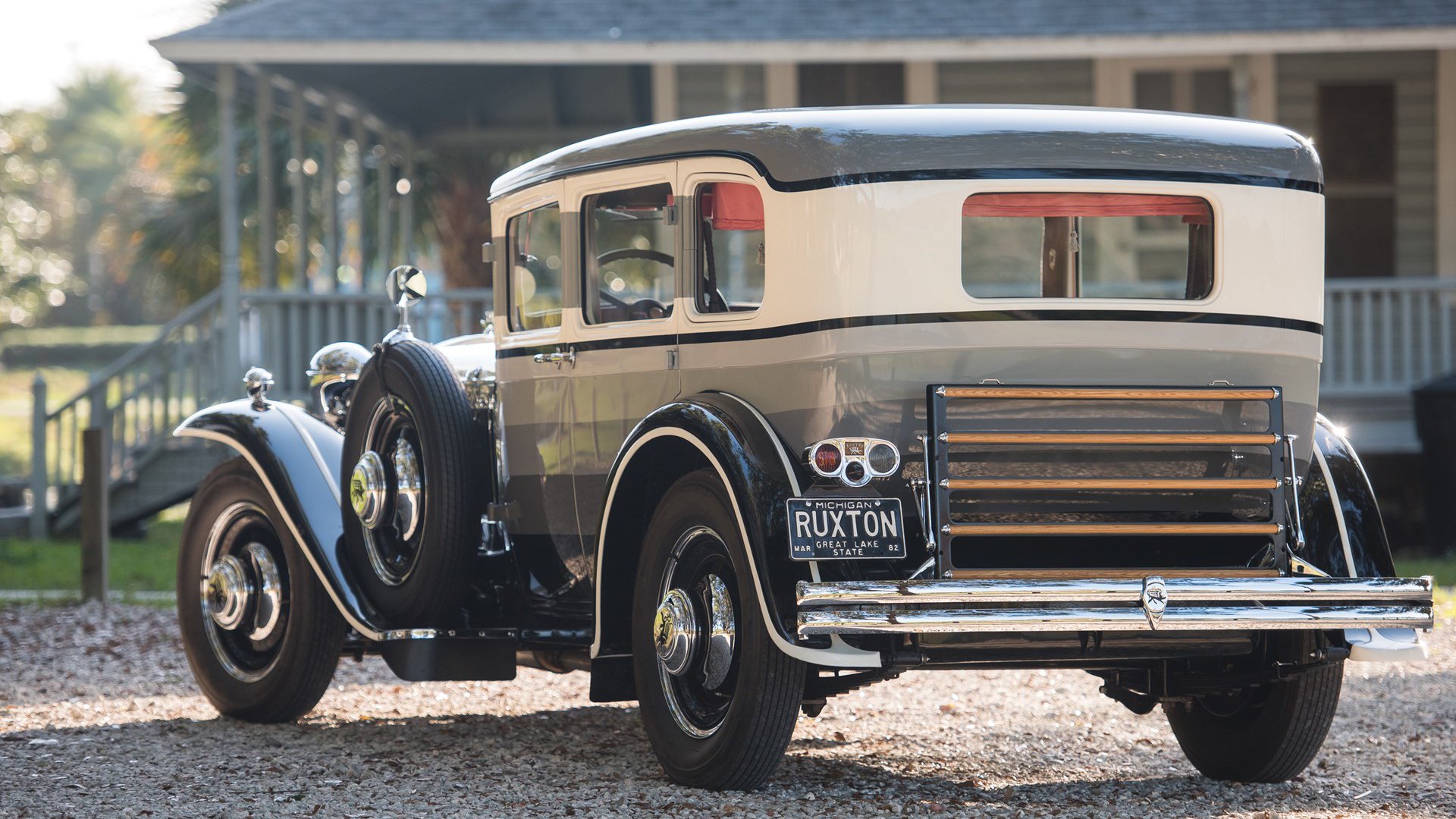 传奇“锋线杀手”在欧冠中的巅峰表现,什么叫锋线球员