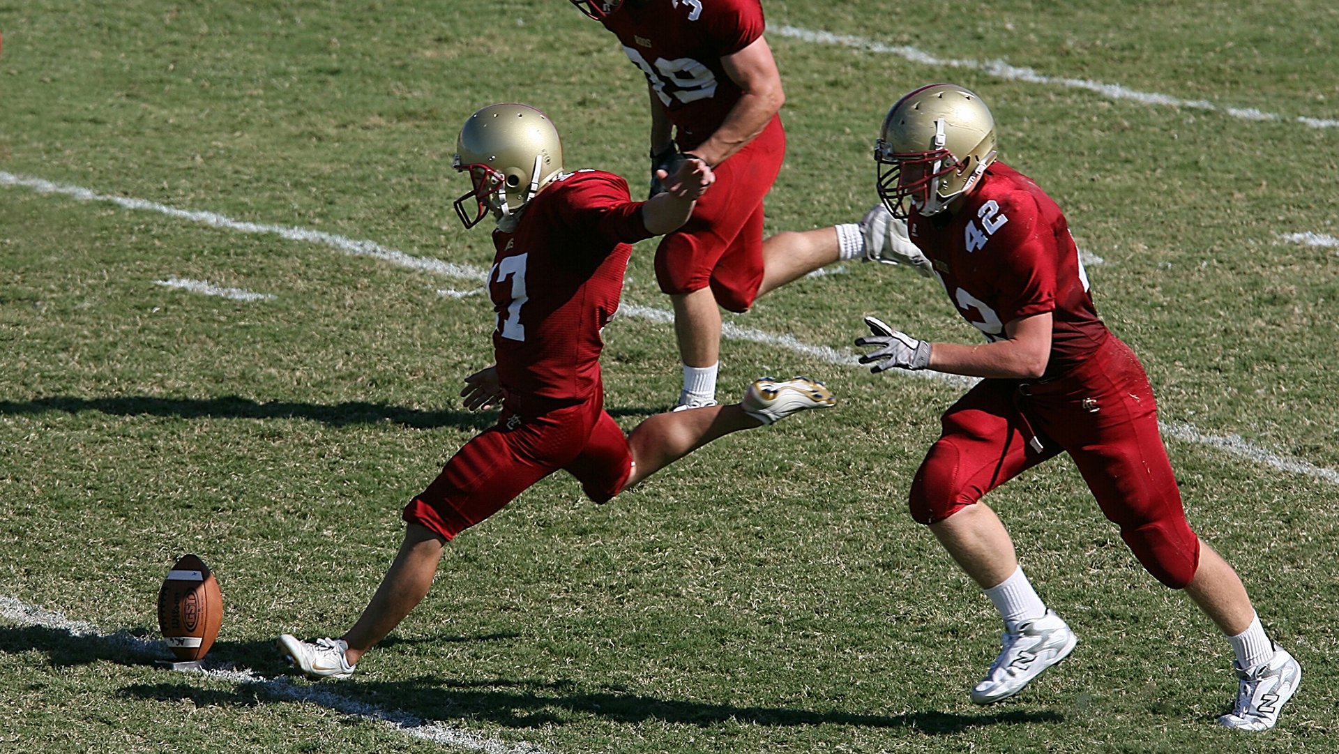 爱游戏官网充值-足球智能技术升级，VAR系统再度优化，足球var技术应用
